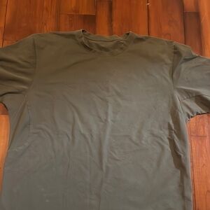 Men's Olive lululemon shirt